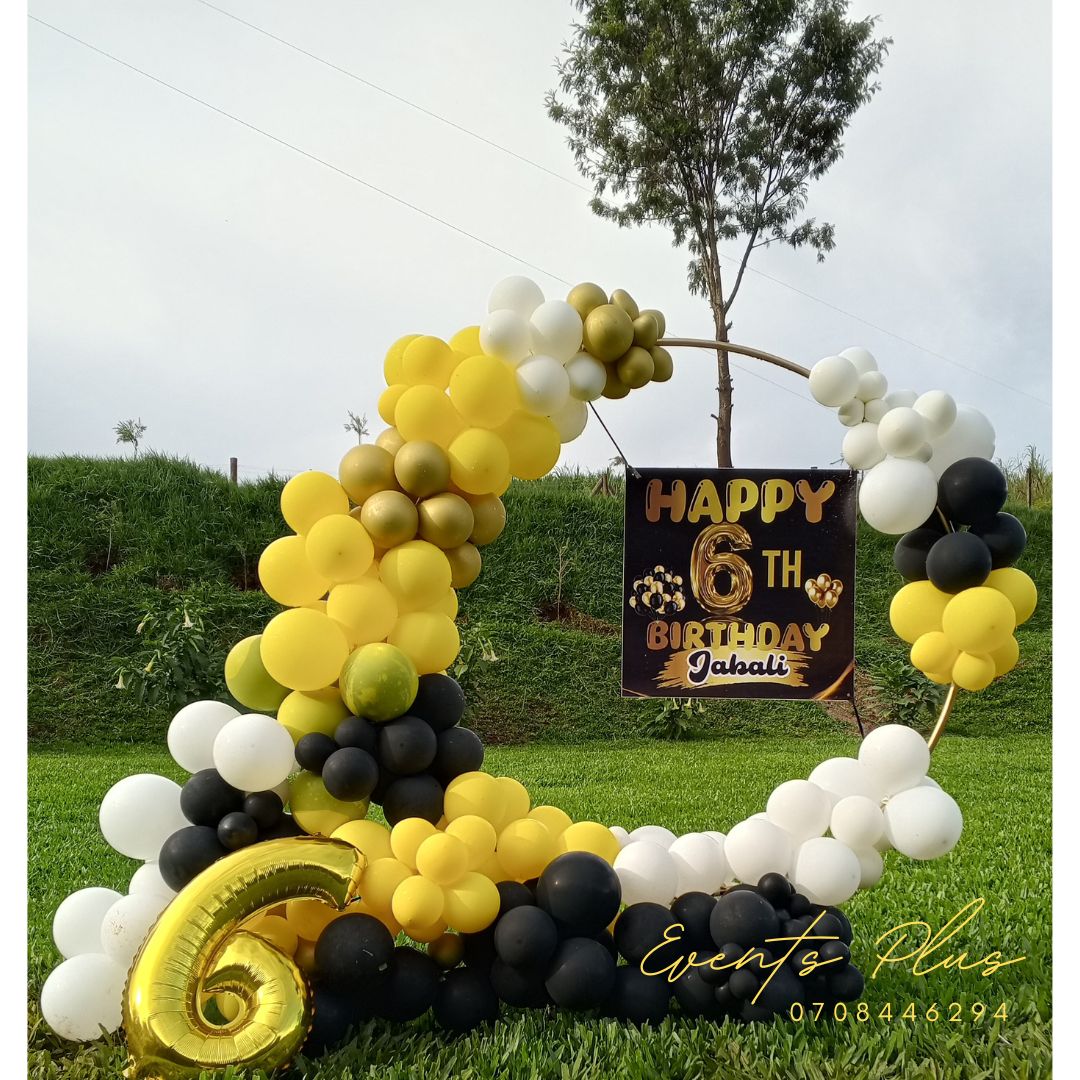 Center piece ring decor